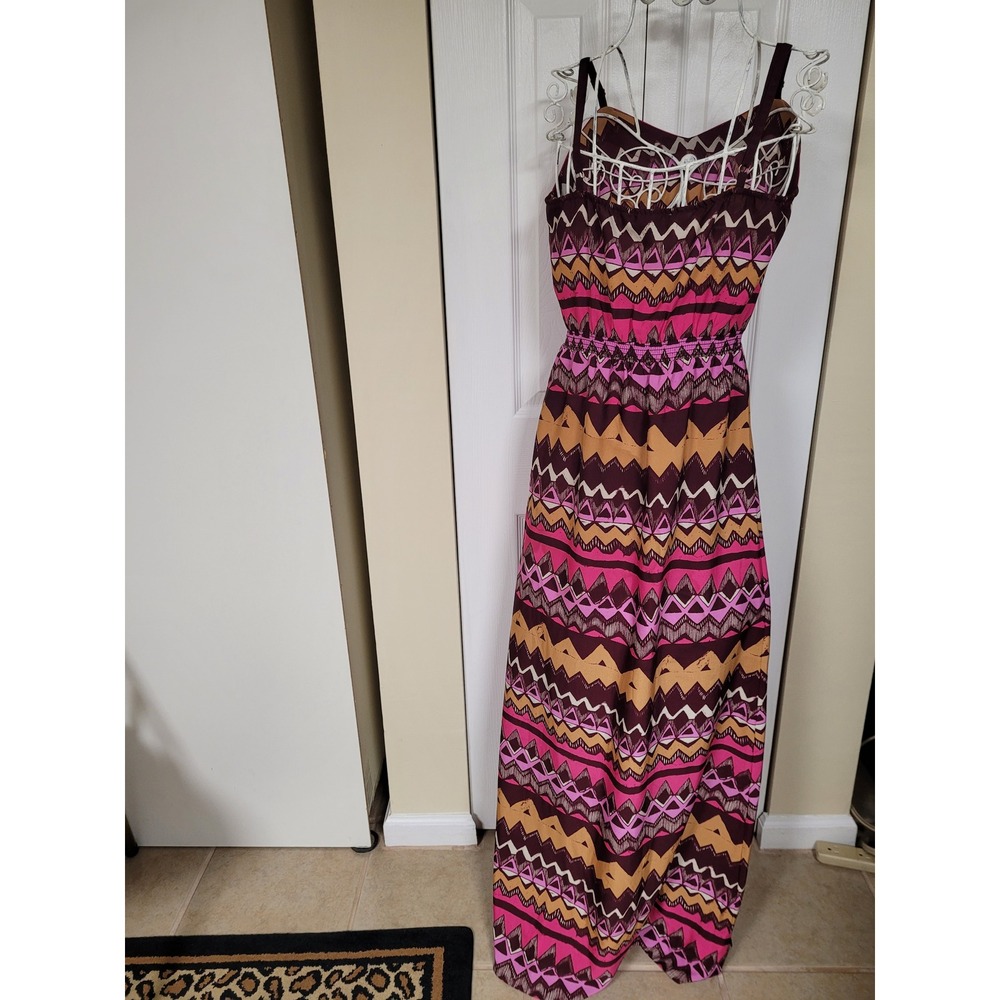 Ann Taylor LOFT Aztec Chevron Maxi Dress Boho Plum Pink Small Tall ST Sleeveless - Picture 9 of 9